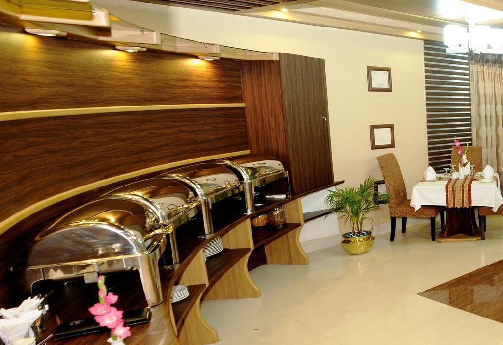 Marino Hotel - Best Near Airport Дакка Экстерьер фото